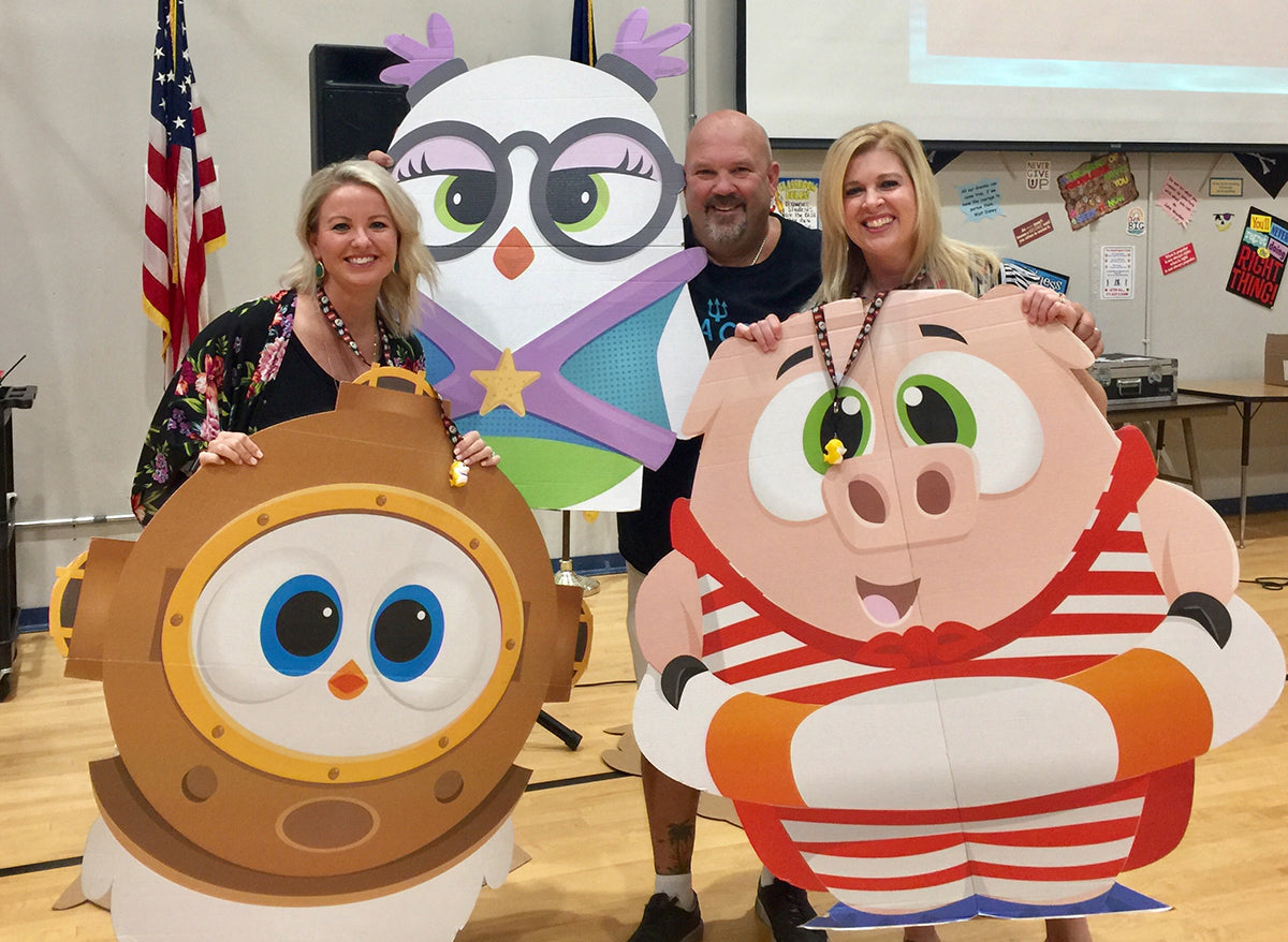 Aqua Coop - 480 Keychains in Blind Bags